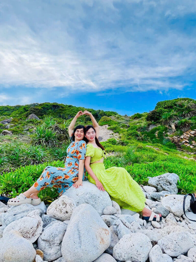 Bãi Đá Trứng 2